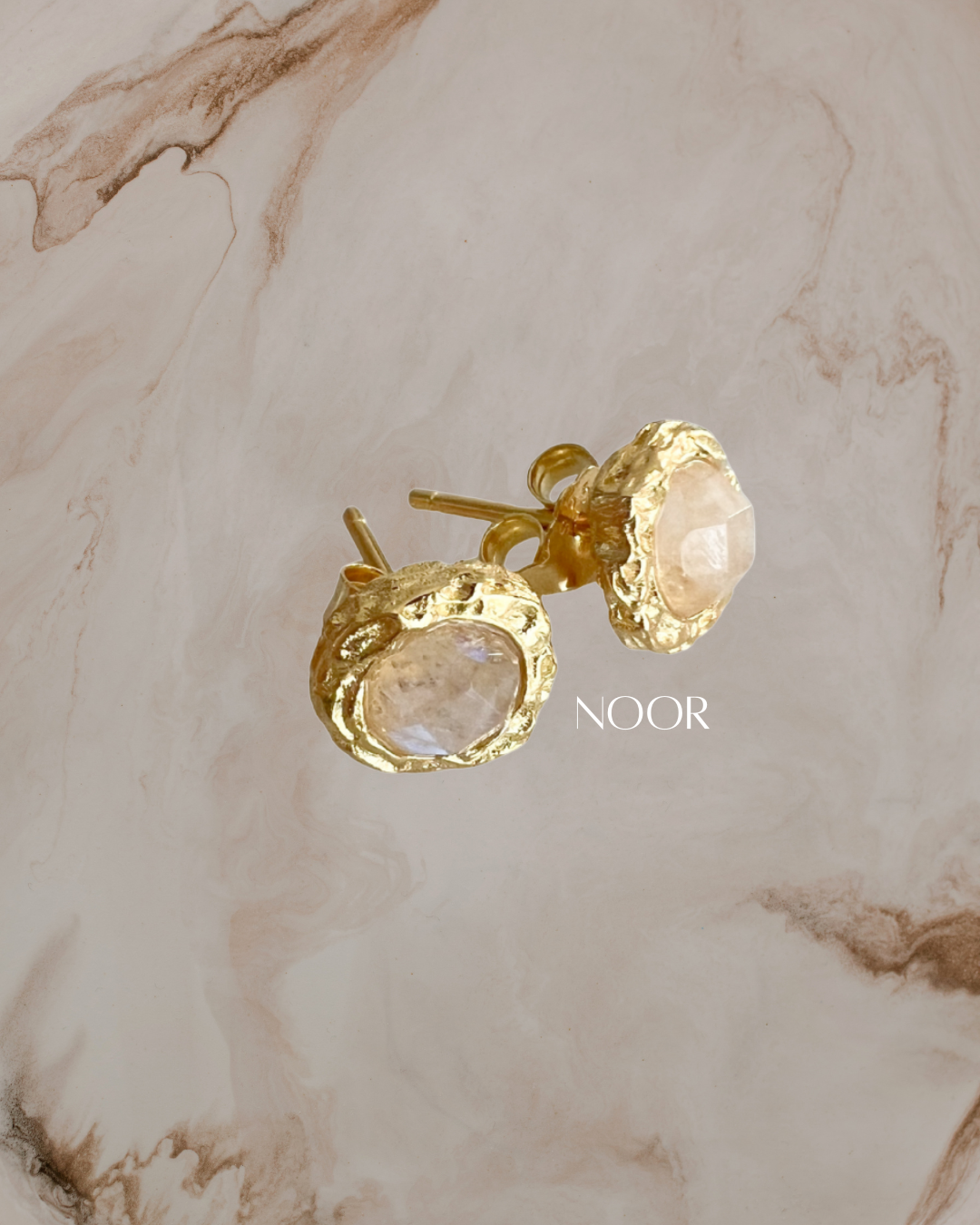 Noor Ohrstecker - Regenbogen Mondstein