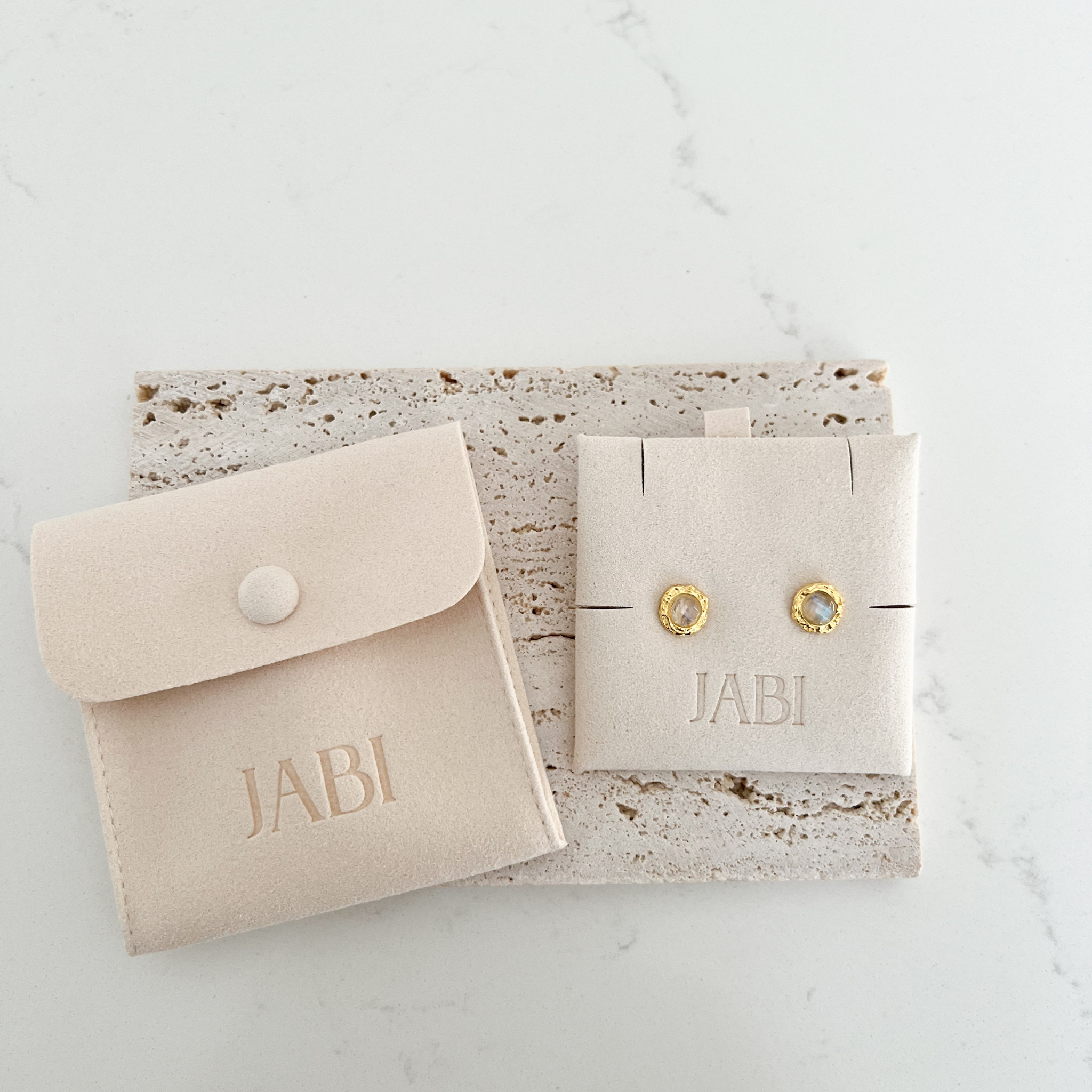 Noor Ohrstecker - Regenbogen Mondstein